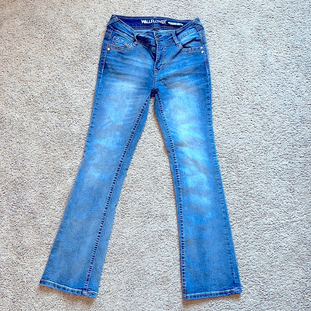 Wallflower/ The luscious curvy fit